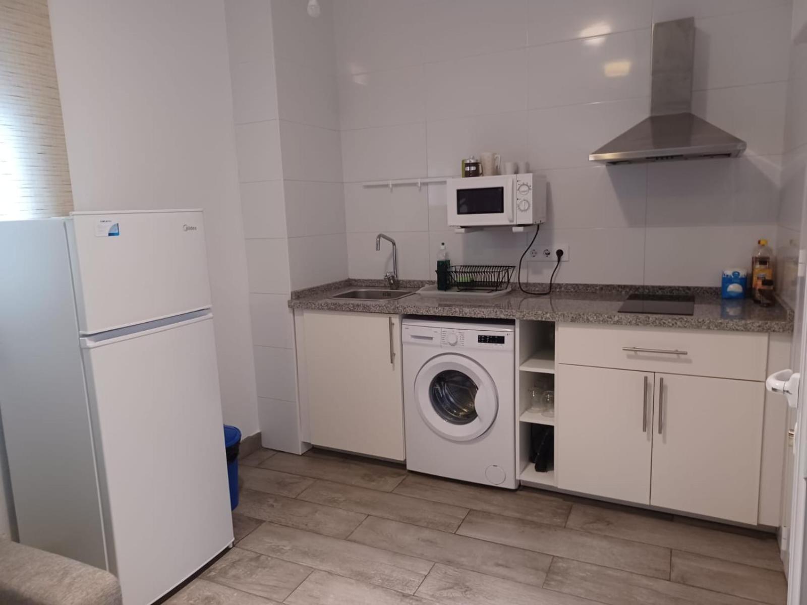 Apartamento En El Casco Antiguo En Plena Alameda Sewilla Zewnętrze zdjęcie